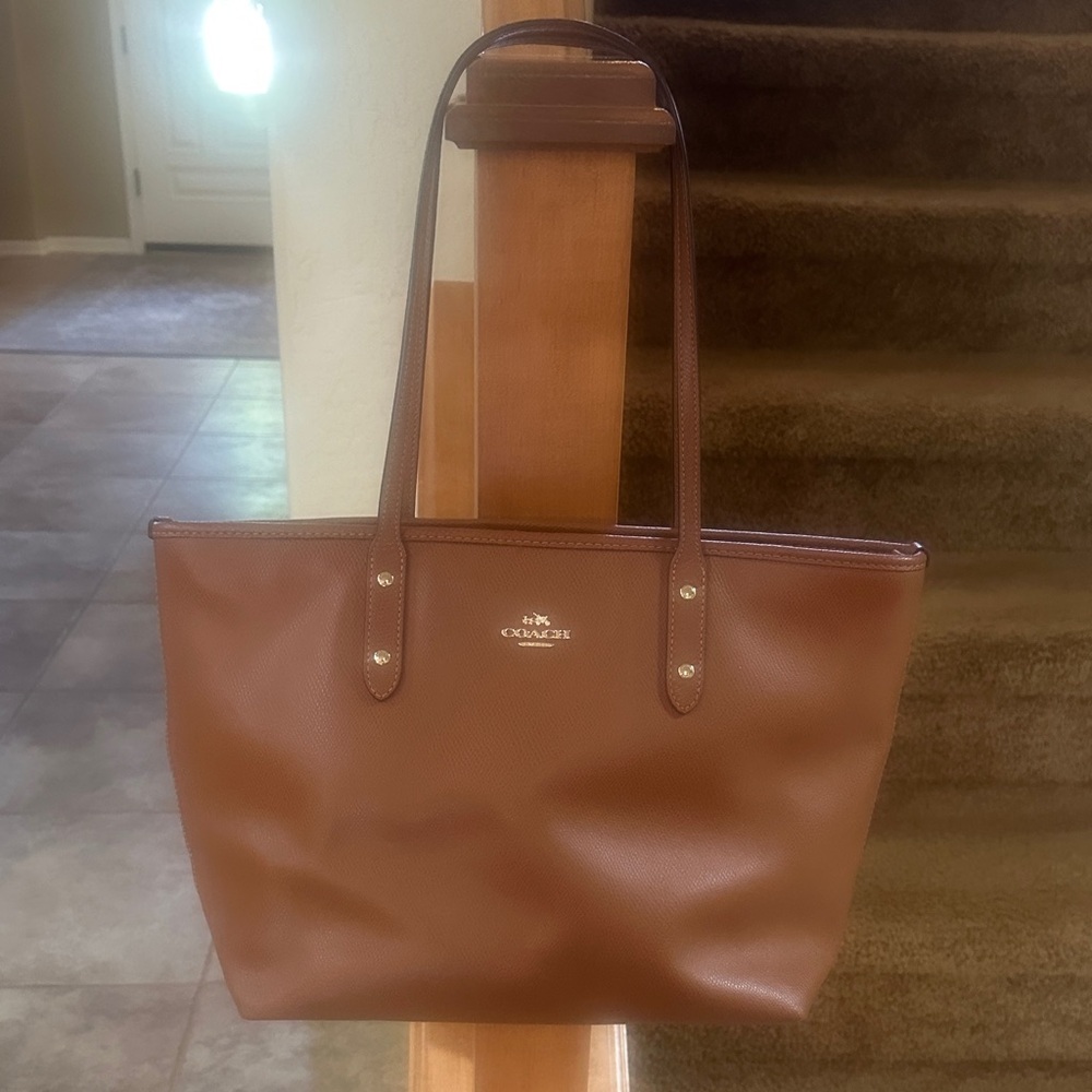 Coach Chestnut Leather Shoulder Bag